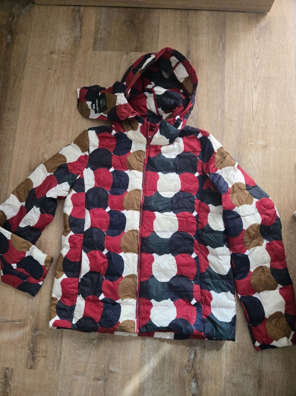 NWOT Uniqlo x Marimekko Ultra Light Down Jacket SZ M